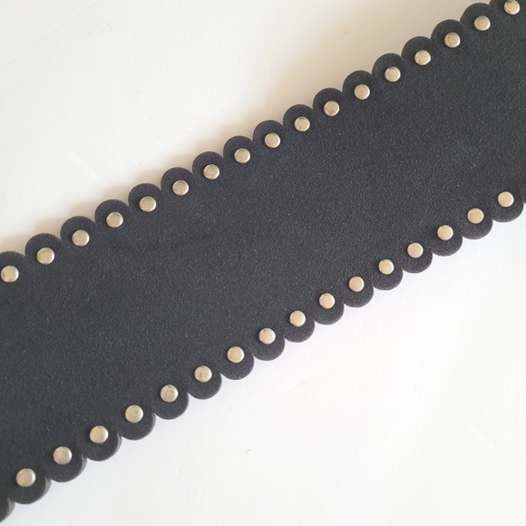 TAHARI Scallop Hem Stud Black & Silver Stud Accent Belt - Picture 8 of 10